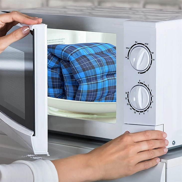 weighted moist heat packs microwaveable